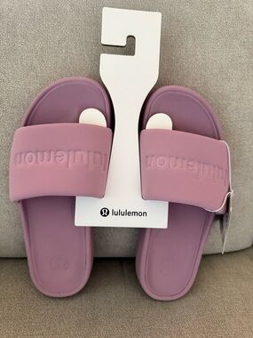 lululemon athletica Slide Sandals in sold out ROSE BLUSH color